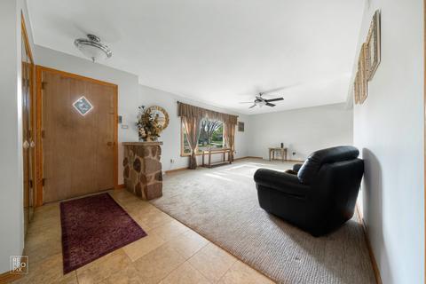 531 Hickory Dr, Itasca, IL 60143 photo 3