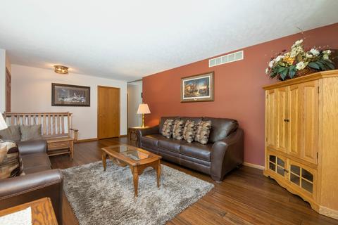 3243 Hoffman Ct, Cherry Valley, IL 61016 photo 5