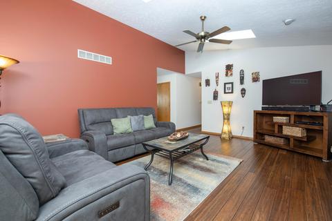 3243 Hoffman Ct, Cherry Valley, IL 61016 photo 9