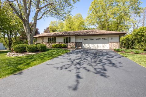 3243 Hoffman Ct, Cherry Valley, IL 61016 photo 2