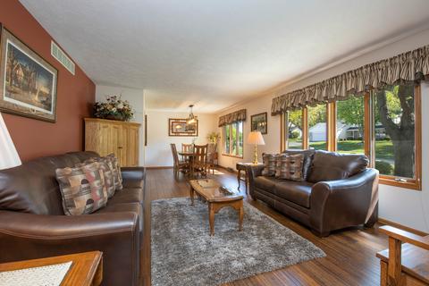 3243 Hoffman Ct, Cherry Valley, IL 61016 photo 4
