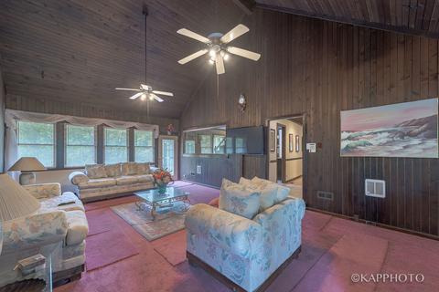 543 231st St, Steger, IL 60475 photo 5