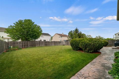 1668 Rosehall Ln, Elgin, IL 60123 photo 25