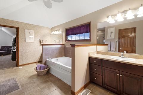 12903 Hawks Bill Ct, Plainfield, IL 60585 photo 15