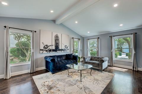 1006 Pear Tree Ln, Wheeling, IL 60090 photo 10