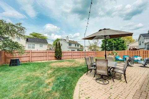 1006 Pear Tree Ln, Wheeling, IL 60090 photo 20