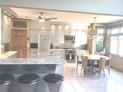 24113 Douglas Dr, Plainfield, IL 60585 photo 5