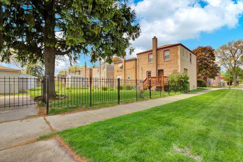 10101 S Eberhart Ave, Chicago, IL 60628 photo 31