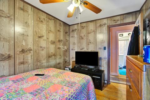 10101 S Eberhart Ave, Chicago, IL 60628 photo 27