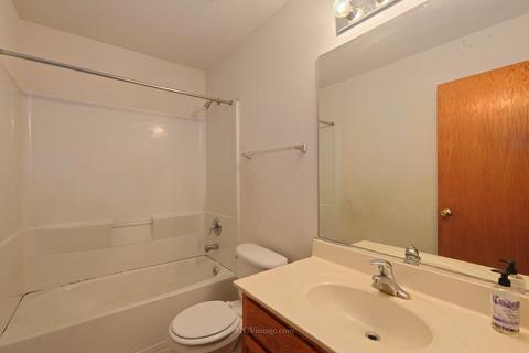 7509 Kenicott Ln, Plainfield, IL 60586 photo 20