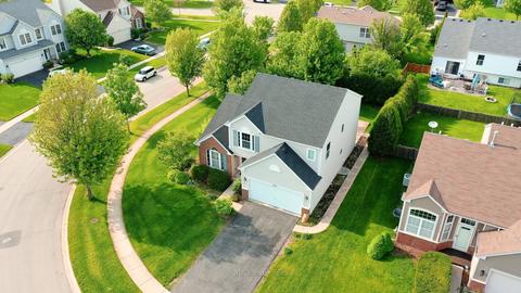 7509 Kenicott Ln, Plainfield, IL 60586 photo 3