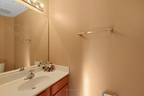 7509 Kenicott Ln, Plainfield, IL 60586 photo 16