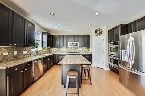355 Cassidy Ln, Elgin, IL 60124 photo 14