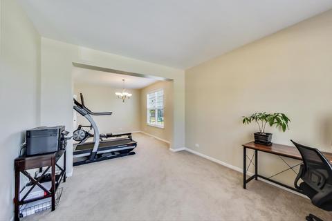 355 Cassidy Ln, Elgin, IL 60124 photo 8