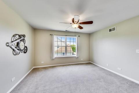 355 Cassidy Ln, Elgin, IL 60124 photo 26