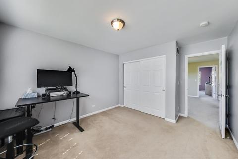 355 Cassidy Ln, Elgin, IL 60124 photo 40