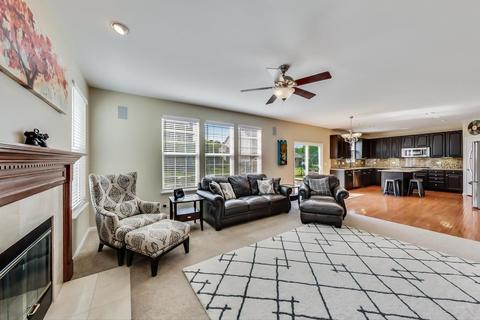 355 Cassidy Ln, Elgin, IL 60124 photo 20