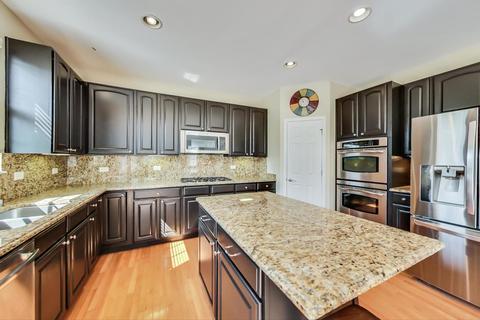 355 Cassidy Ln, Elgin, IL 60124 photo 17