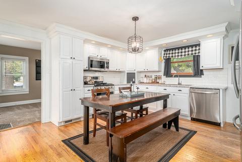 8055 Whitfield Rd, Millbrook, IL 60536 photo 6