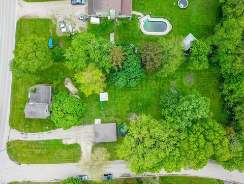 8055 Whitfield Rd, Millbrook, IL 60536 photo 3