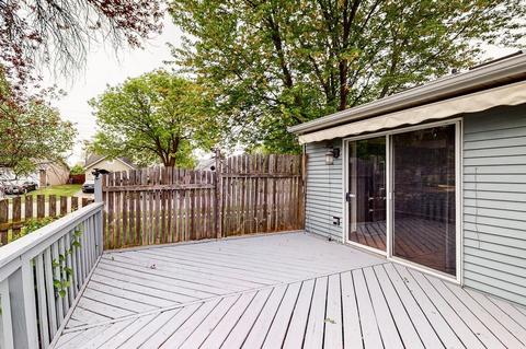 1380 Walden Dr, Elgin, IL 60120 photo 18