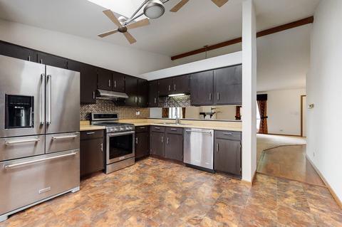 1380 Walden Dr, Elgin, IL 60120 photo 5