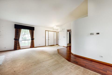 1380 Walden Dr, Elgin, IL 60120 photo 8