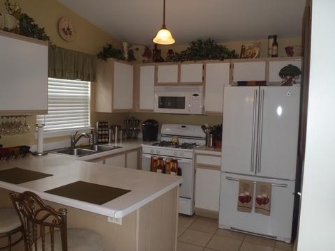 310 Buckingham Cir #C, Elgin, IL 60120 photo 2