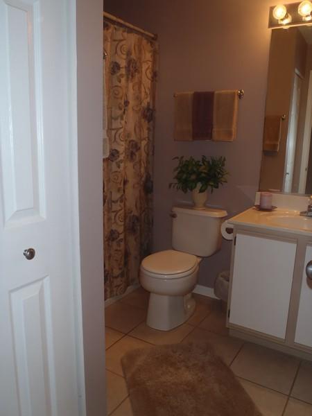 310 Buckingham Cir #C, Elgin, IL 60120 photo 6