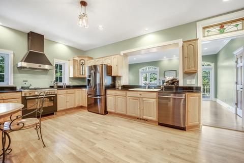 264 Olmsted Rd, Riverside, IL 60546 photo 10