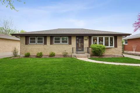 658 W Willow Gln, Addison, IL 60101 photo 1