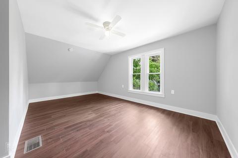 736 N 11th St, Dekalb, IL 60115 photo 13