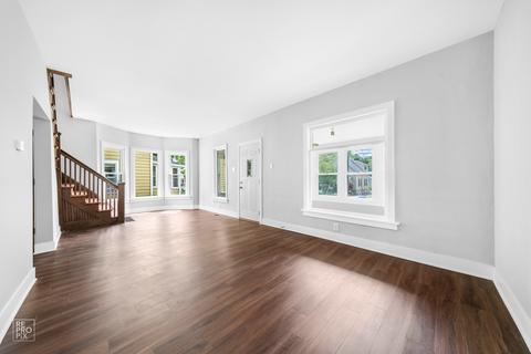 736 N 11th St, Dekalb, IL 60115 photo 5