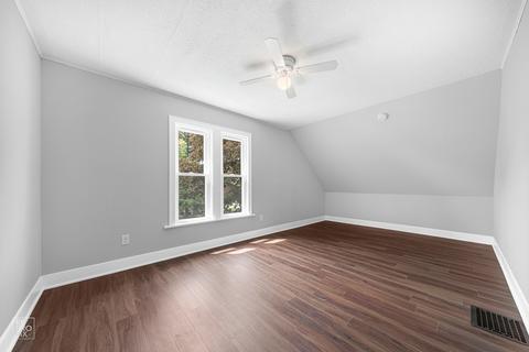 736 N 11th St, Dekalb, IL 60115 photo 14