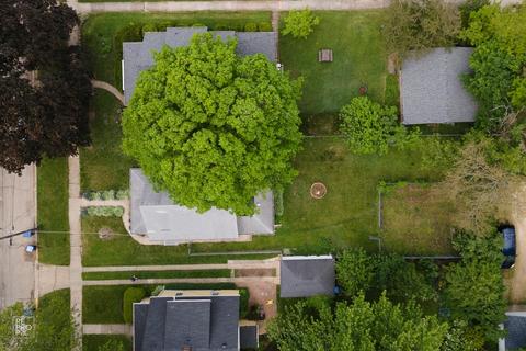 736 N 11th St, Dekalb, IL 60115 photo 21