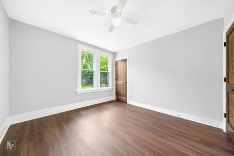 736 N 11th St, Dekalb, IL 60115 photo 9