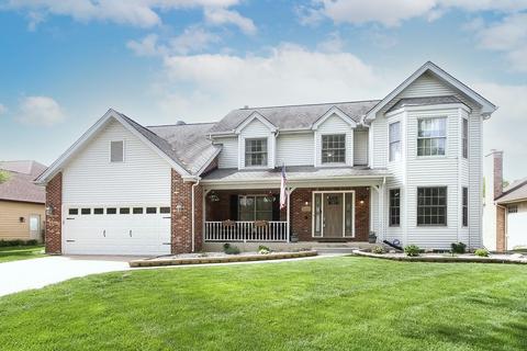 2311 Periwinkle Ln, Algonquin, IL 60102 photo 1