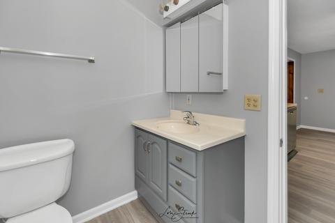 510 E Main St, Plano, IL 60545 photo 11