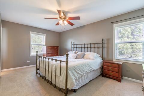 563 Shenandoah Trl, Elgin, IL 60123 photo 14