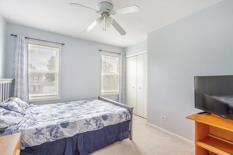 563 Shenandoah Trl, Elgin, IL 60123 photo 18
