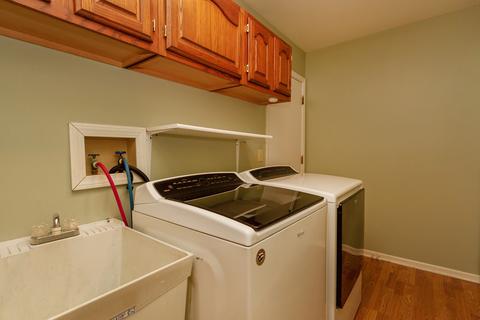 563 Shenandoah Trl, Elgin, IL 60123 photo 12