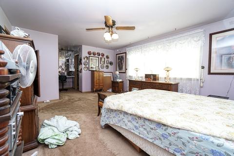 141 Ambleside Rd, Des Plaines, IL 60016 photo 28