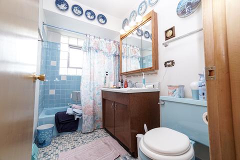 141 Ambleside Rd, Des Plaines, IL 60016 photo 25