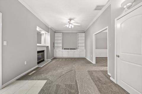 302 E Oliver St, Mansfield, IL 61854 photo 3