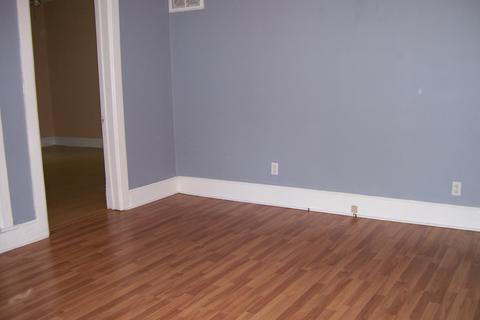 181 E Sprague St, Bement, IL 61813 photo 4