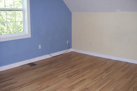 181 E Sprague St, Bement, IL 61813 photo 8