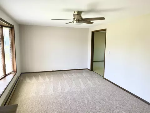 9025 Krunfus Rd, Harvard, IL 60033 photo 2