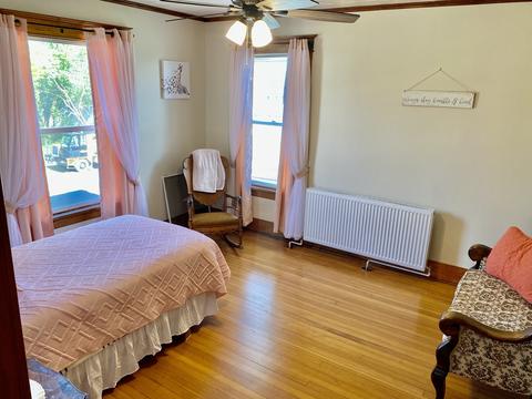212 S Main St, Creston, IL 60113 photo 42