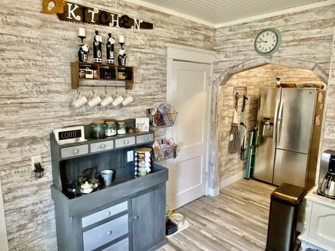 212 S Main St, Creston, IL 60113 photo 15