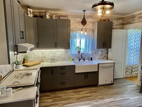 212 S Main St, Creston, IL 60113 photo 13